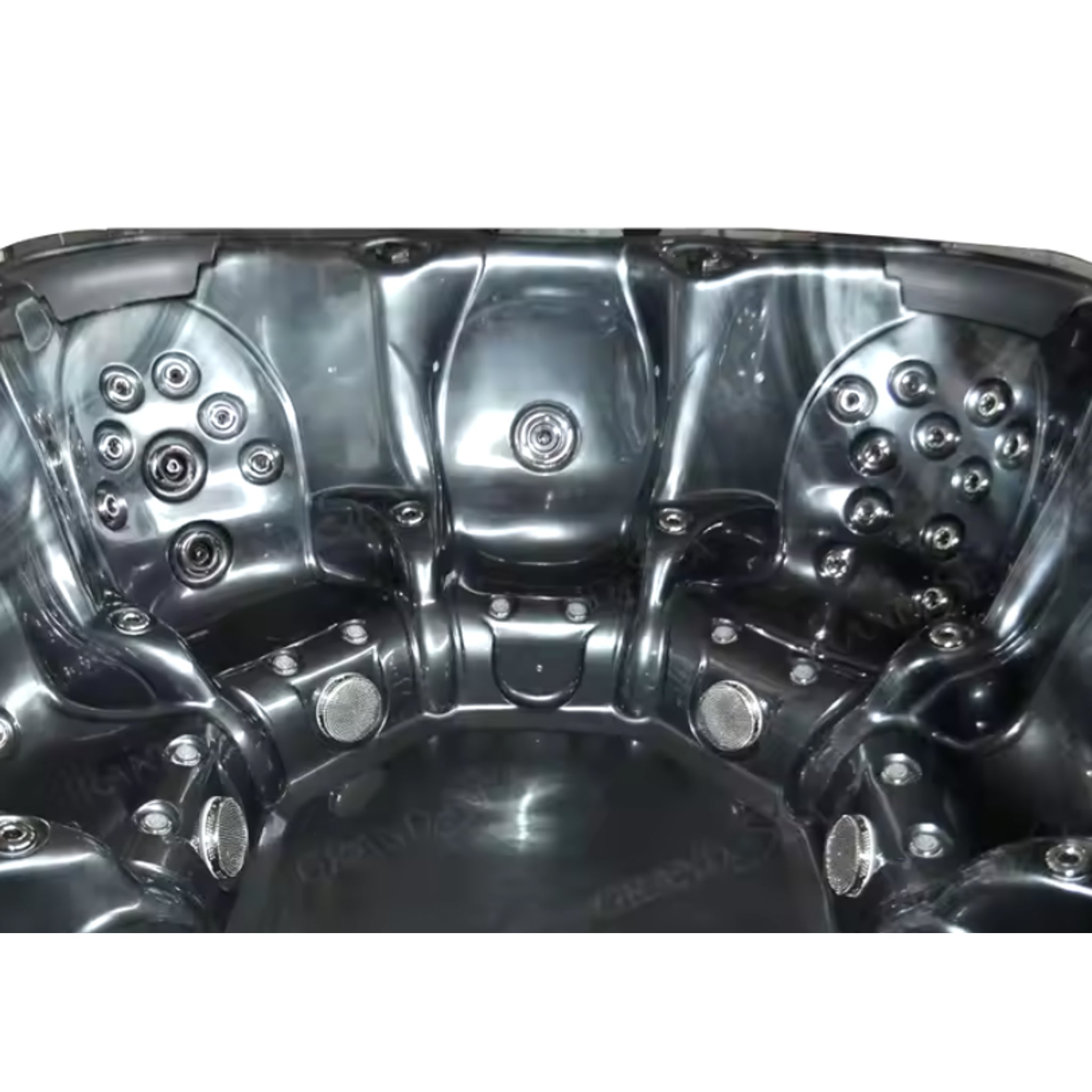 QuadraSpa 4-Person Jacuzzi